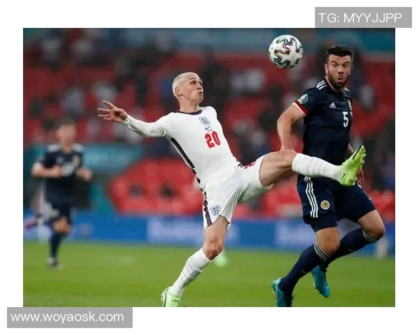 拉脱维亚U19青年队迎战乌克兰U19争夺欧洲足球荣耀